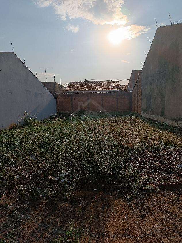 Loteamento e Condomínio, 200 m² - Foto 1