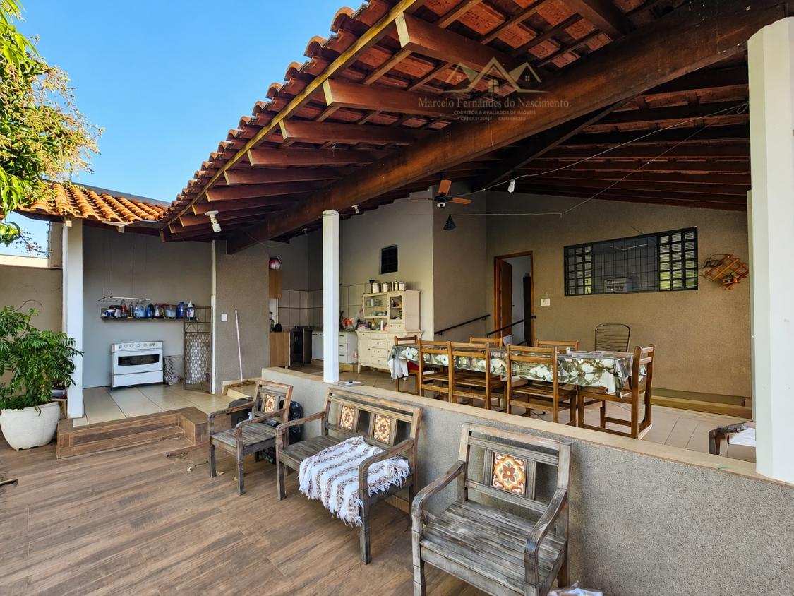 Casa, 3 quartos, 230 m² - Foto 15
