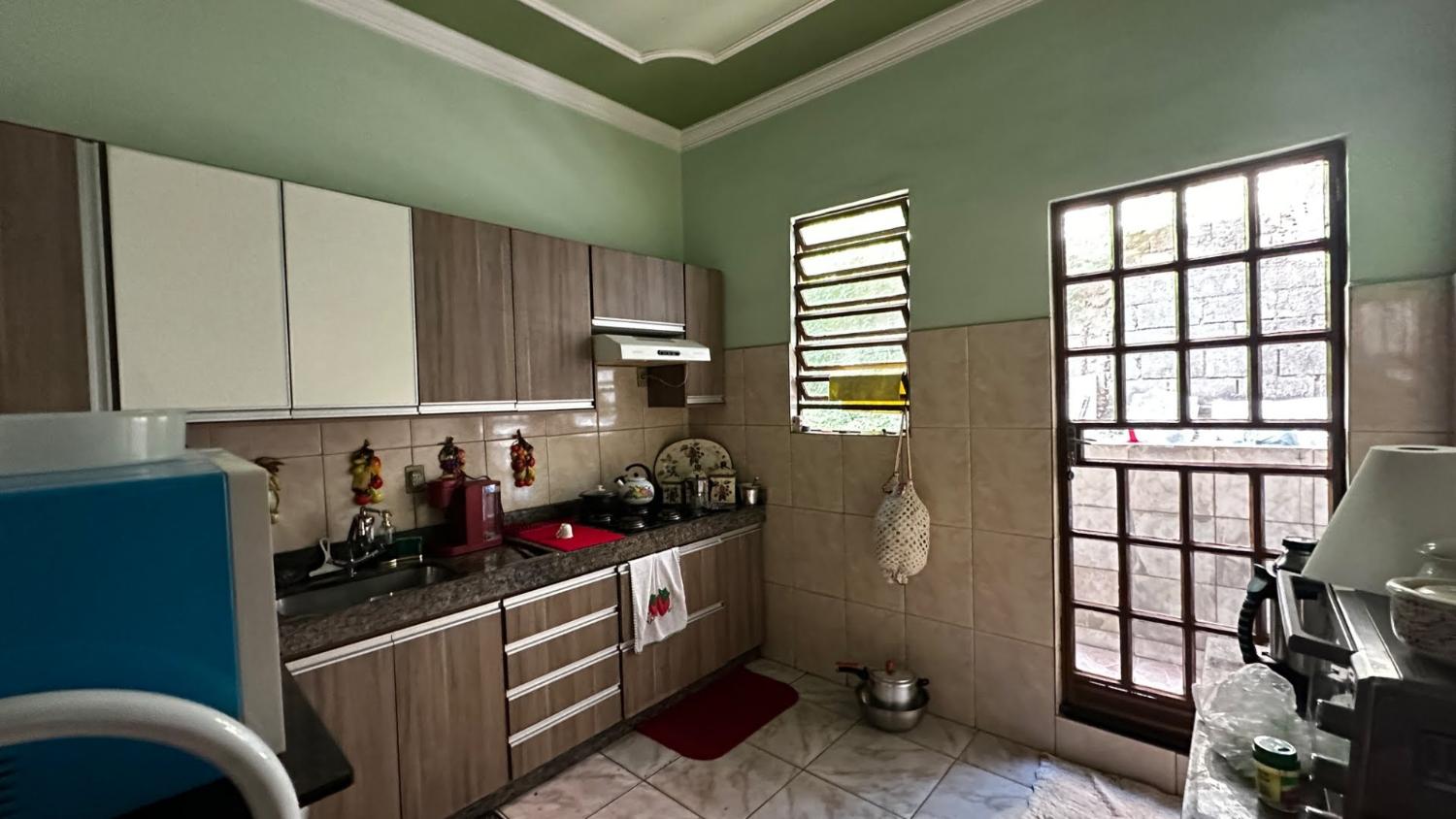 Casa à venda em Canaã, Ipatinga: 300m², 3 quartos, 1 suíte