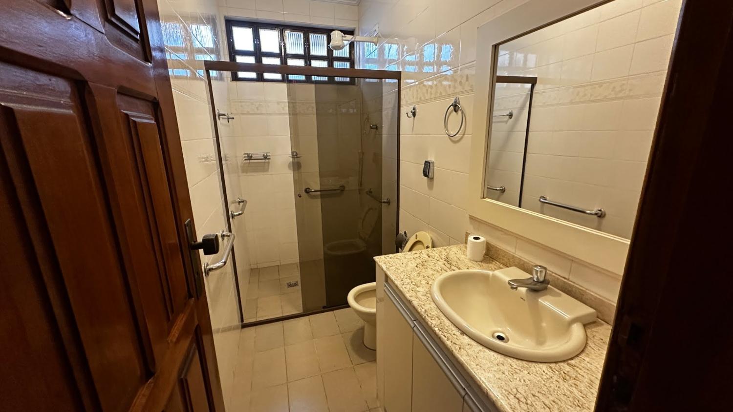 Casa à venda em Iguaçu, Ipatinga | 3 quartos, 192m²
