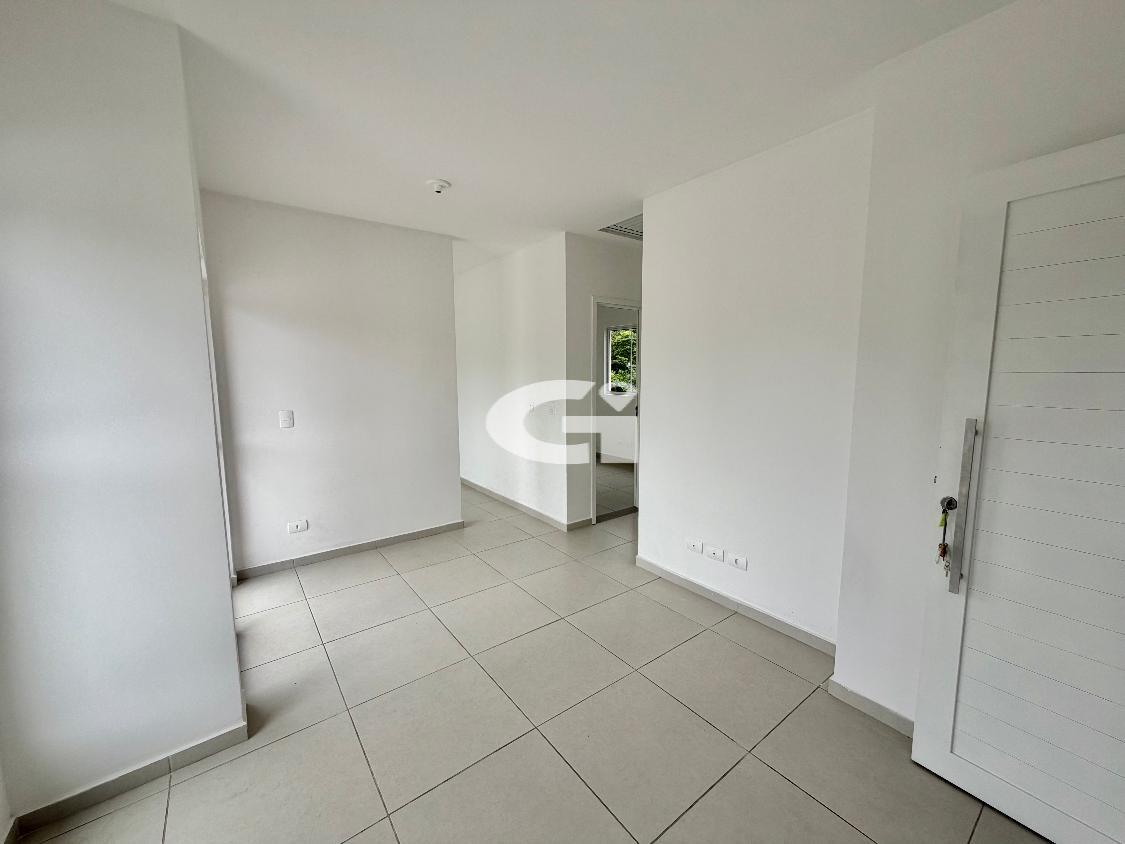 Casa, 2 quartos, 48 m² - Foto 2