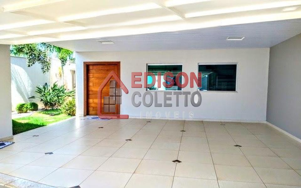 Casa, 3 quartos, 256 m² - Foto 1