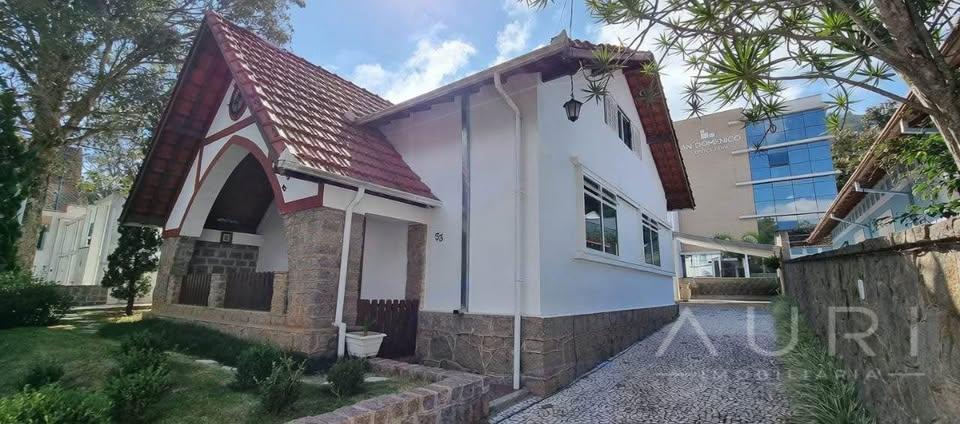 Prédio Inteiro, 122 m² - Foto 1